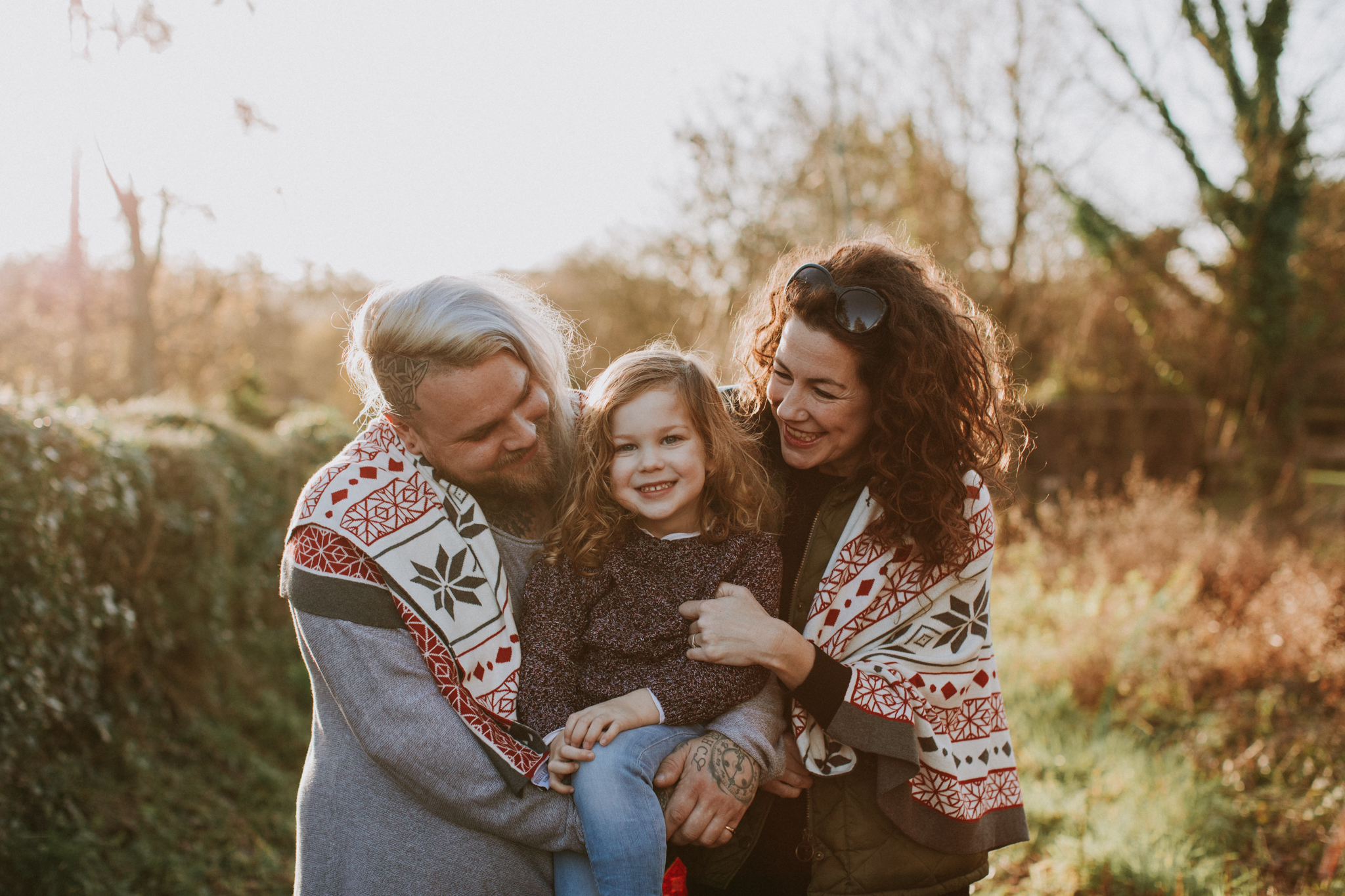 Christmas Mini Session – Thor, Caroline and Rocco